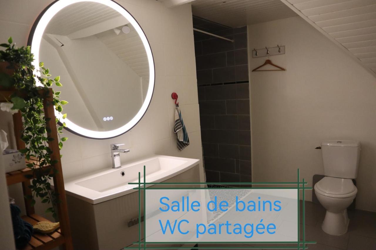 Domaine De L'Esperance, Chambre Rose Bed & Breakfast Bersaillin ภายนอก รูปภาพ
